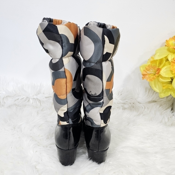 Coach - monogram boots size 7.5 black - Picture 3 of 14